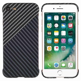 Til iPhone 7 / 8  / SE (2020) / (2022) Rammeløs splejsning Carbon Fiber Texture Hard PC Case Ufuldstændig dækkende telefonskal