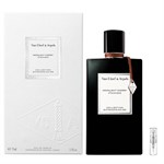 Køb for minimum 350 kr. for at få denne gave "Moonlight Cherry Van Cleef and Arpels - Eau de Parfum - Duftprøve - 2 ml''